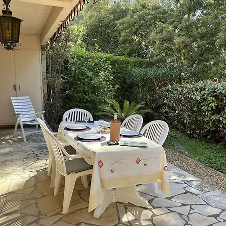 Sr090-i262 Appt 3 Pieces 7 Personnes St Raphael