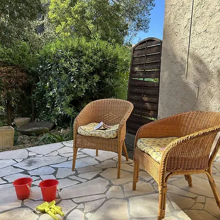 Sr090-i262 Appt 3 Pieces 7 Personnes St Raphael Saint-Raphaël